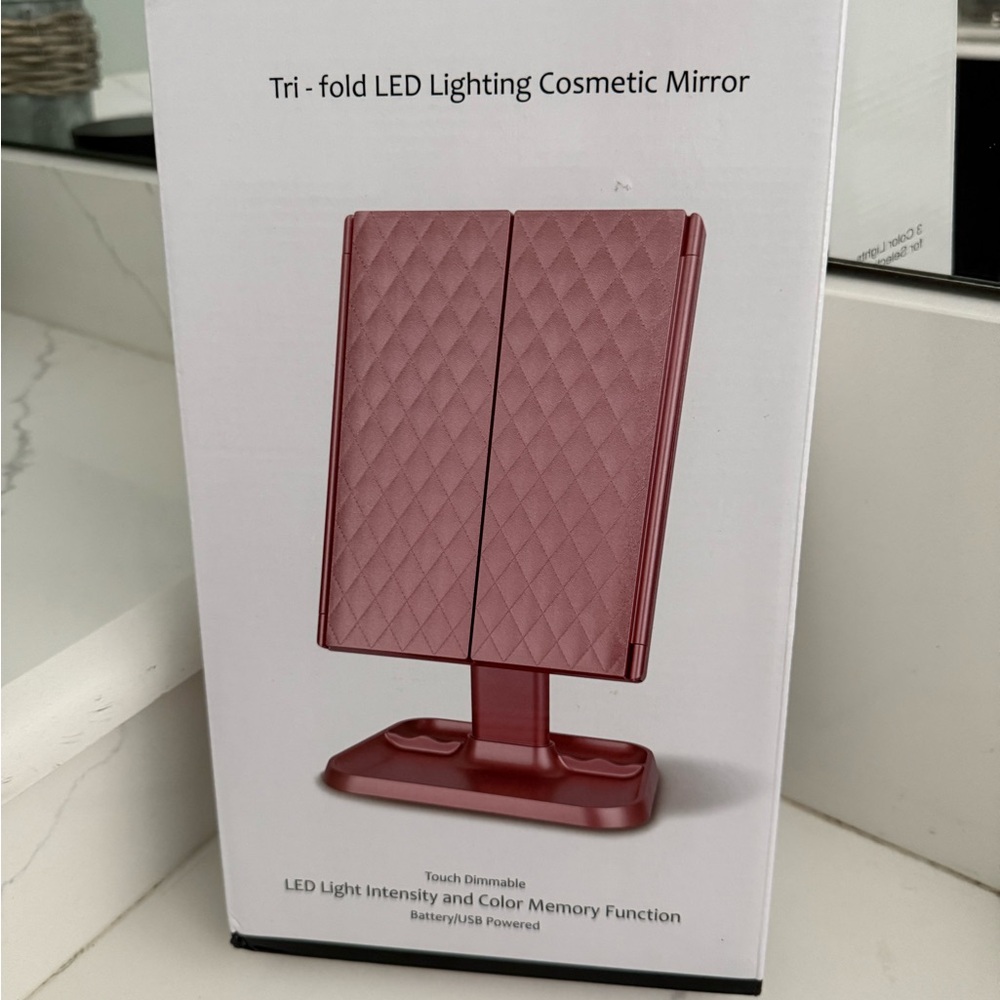 Red Tri-Fold LED Cosmetic Mirror